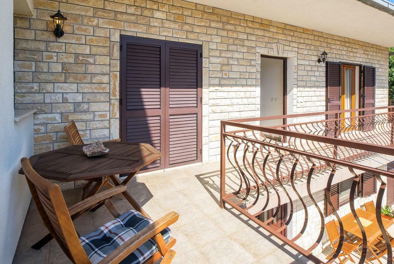 Apartment Olivera Trogir Luaran gambar