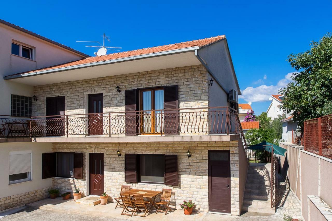 Apartment Olivera Trogir Luaran gambar