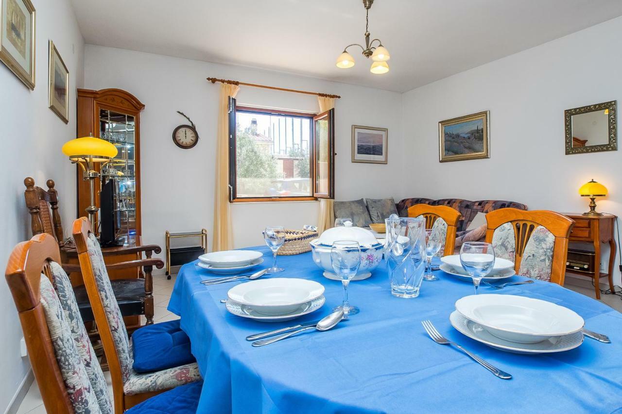 Apartment Olivera Trogir Luaran gambar
